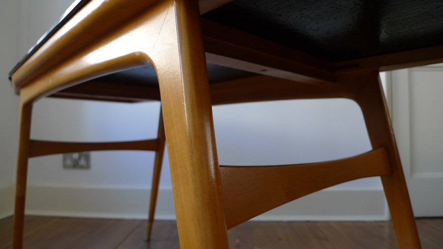 JESE MÖBEL COFFEE TABLE