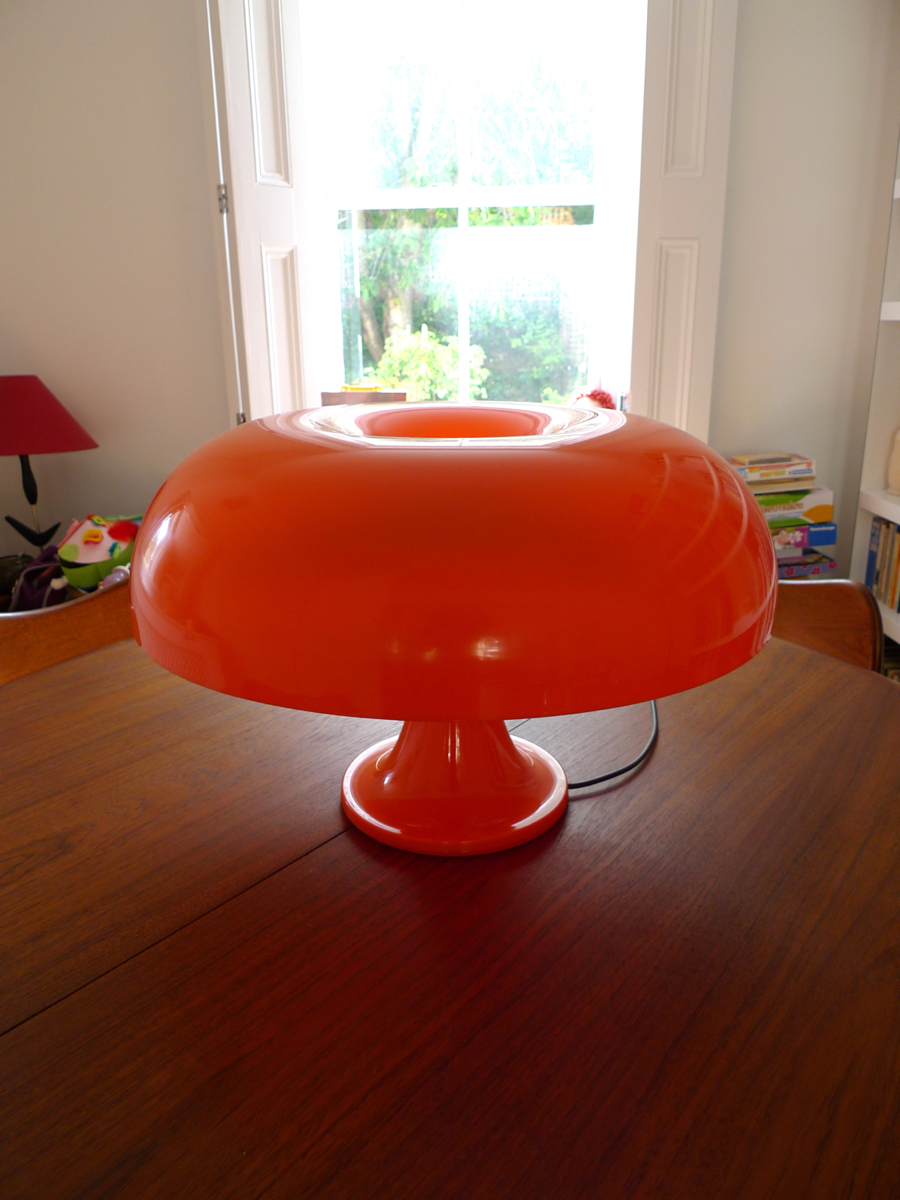 Artemide Nesso Table Lamp in Orange