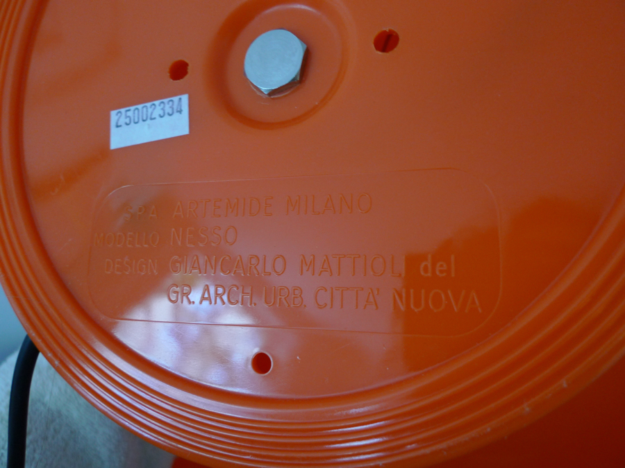 Artemide Nesso Table Lamp in Orange