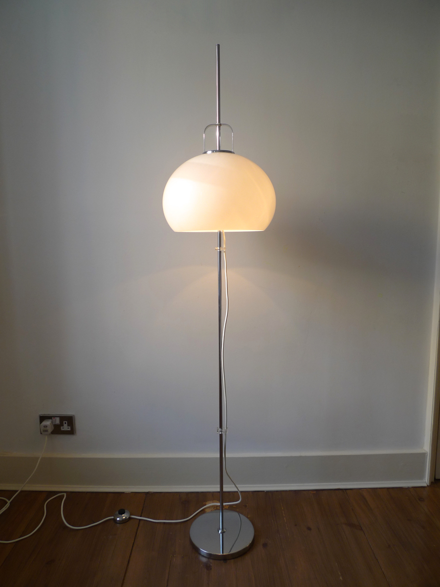 Harvey Guzzini Standard Lamp