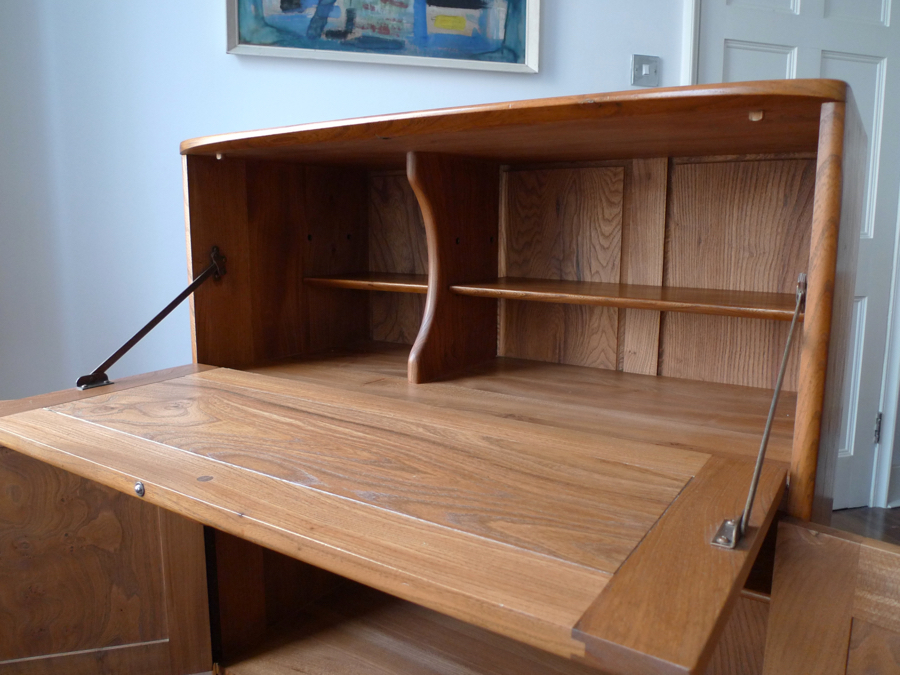 Ercol Winsor Highboard