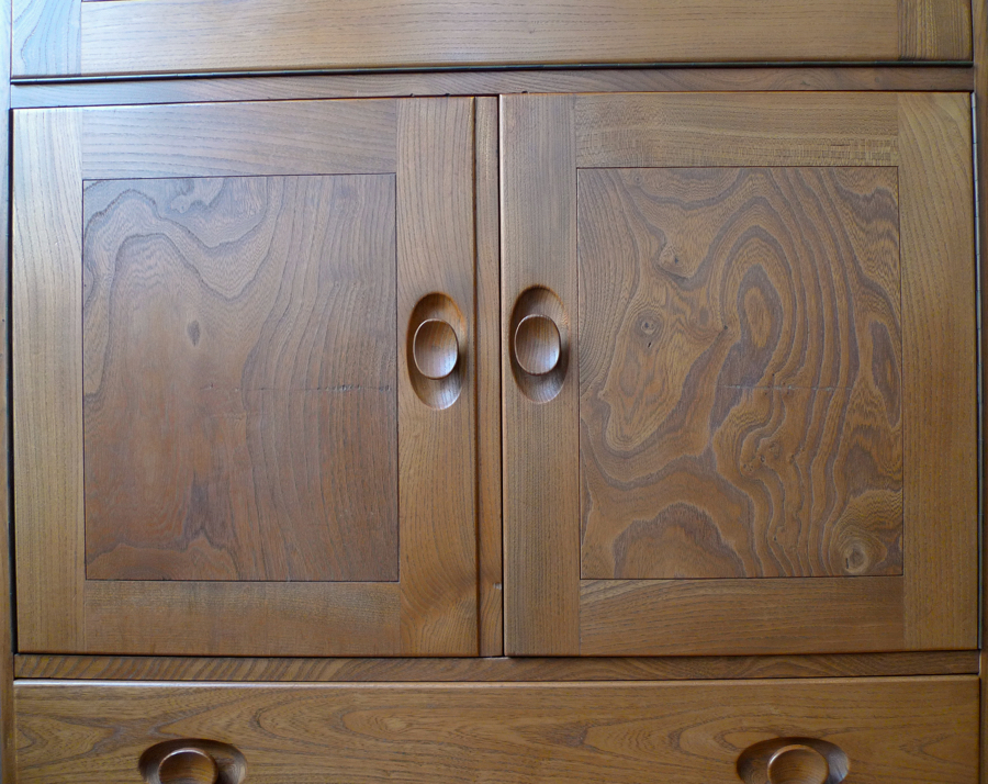Ercol Winsor Highboard