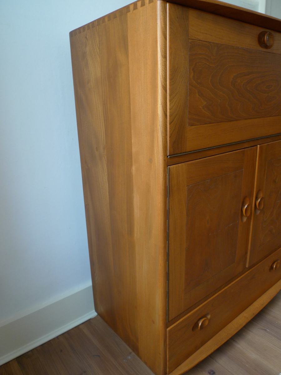 Ercol Winsor Highboard