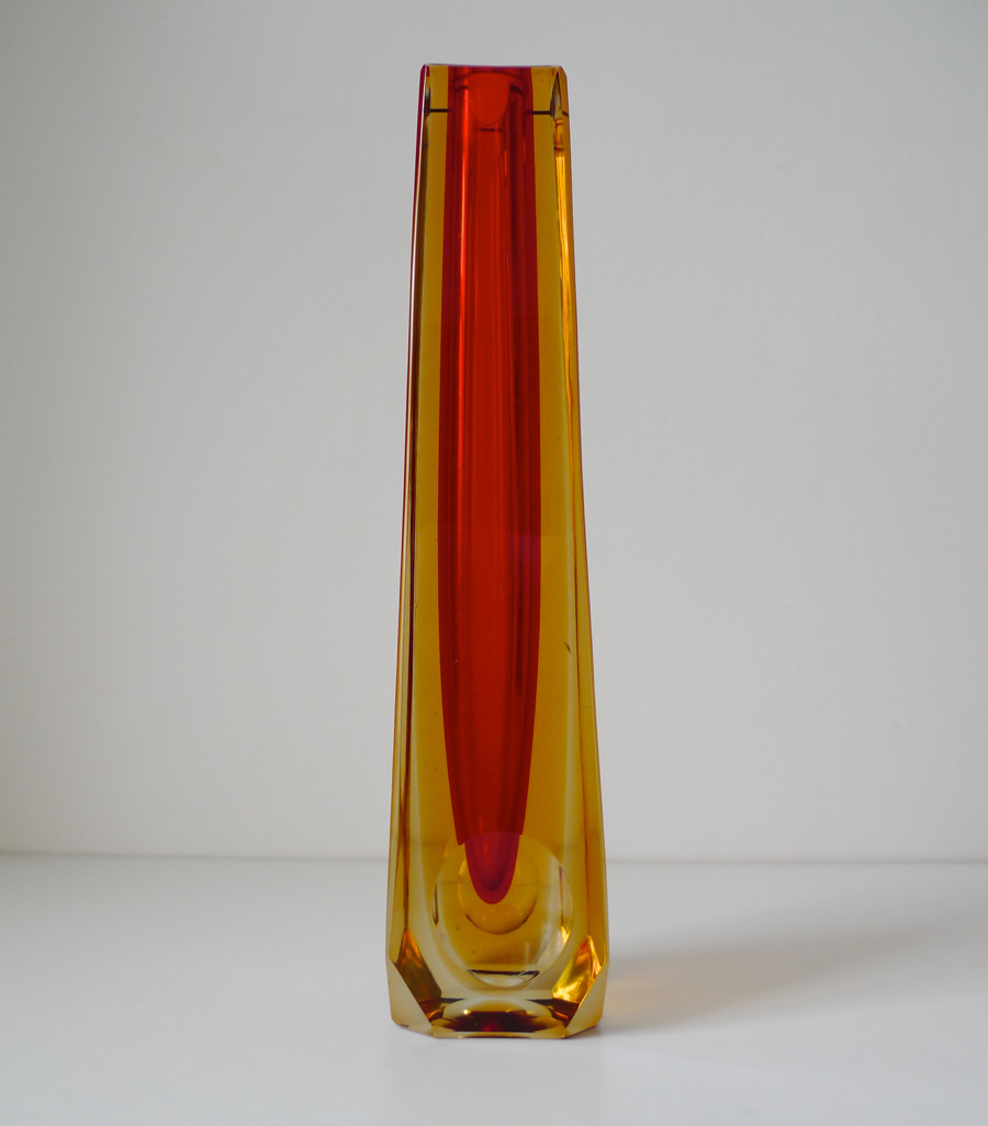 ADOLF MATURA vase for NOVÝ BOR glassworks, 1958. Bohemia / Czechoslavakia \ placecalledspace