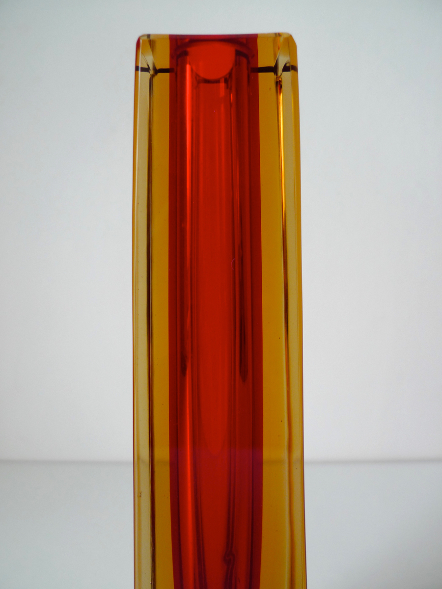 ADOLF MATURA vase for NOVÝ BOR glassworks, 1958. Bohemia / Czechoslavakia \ placecalledspace
