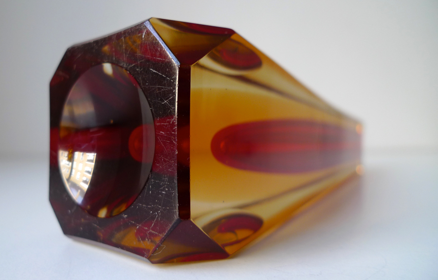 ADOLF MATURA vase for NOVÝ BOR glassworks, 1958. Bohemia / Czechoslavakia \ placecalledspace
