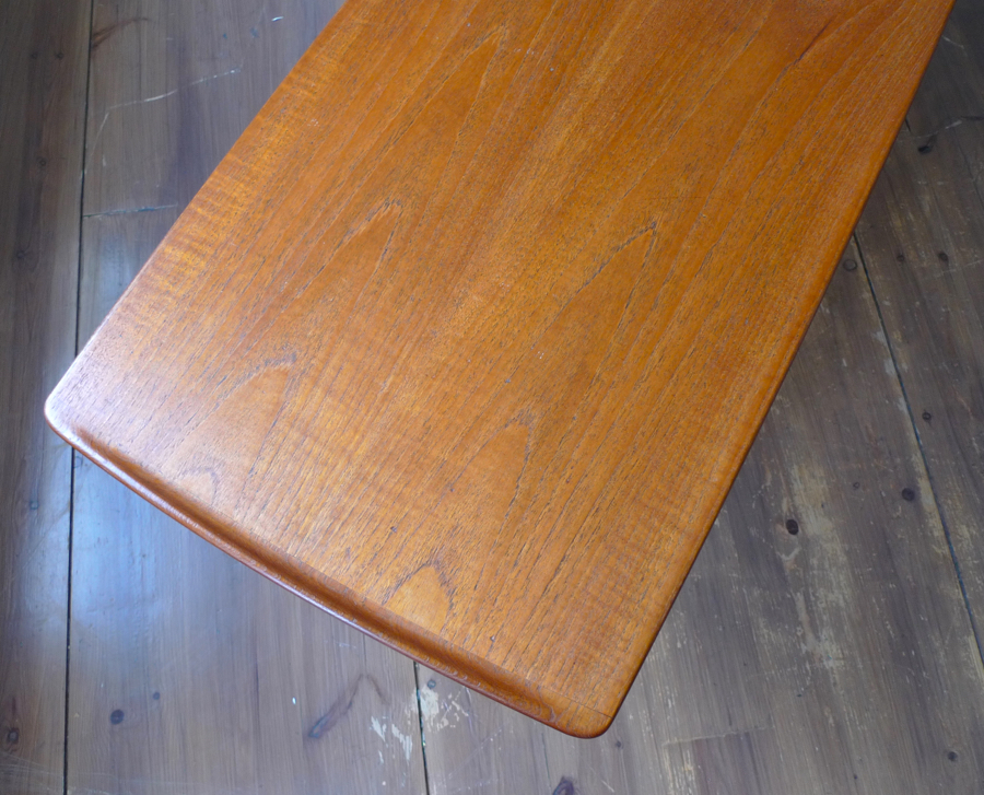 FD503 - Tove & Edvard Kindt-Larsen Coffee Table for France & Søn, Danish