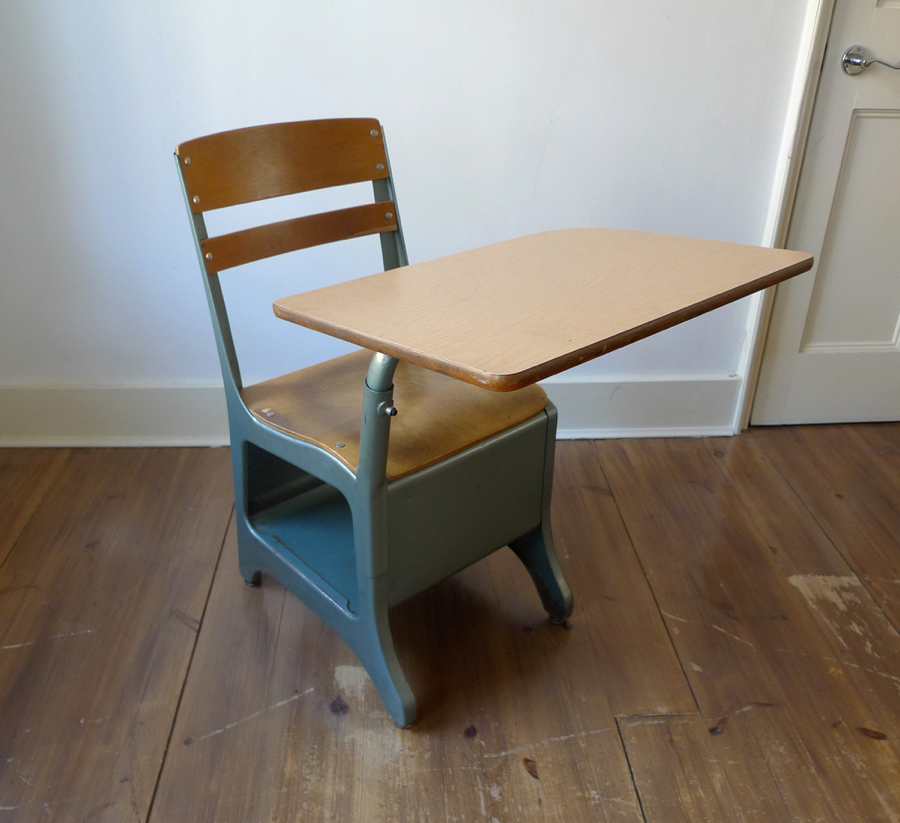 VINTAGE 50s “CRUSADER” CHAIR DESK by AMERICAN SEATING Co.