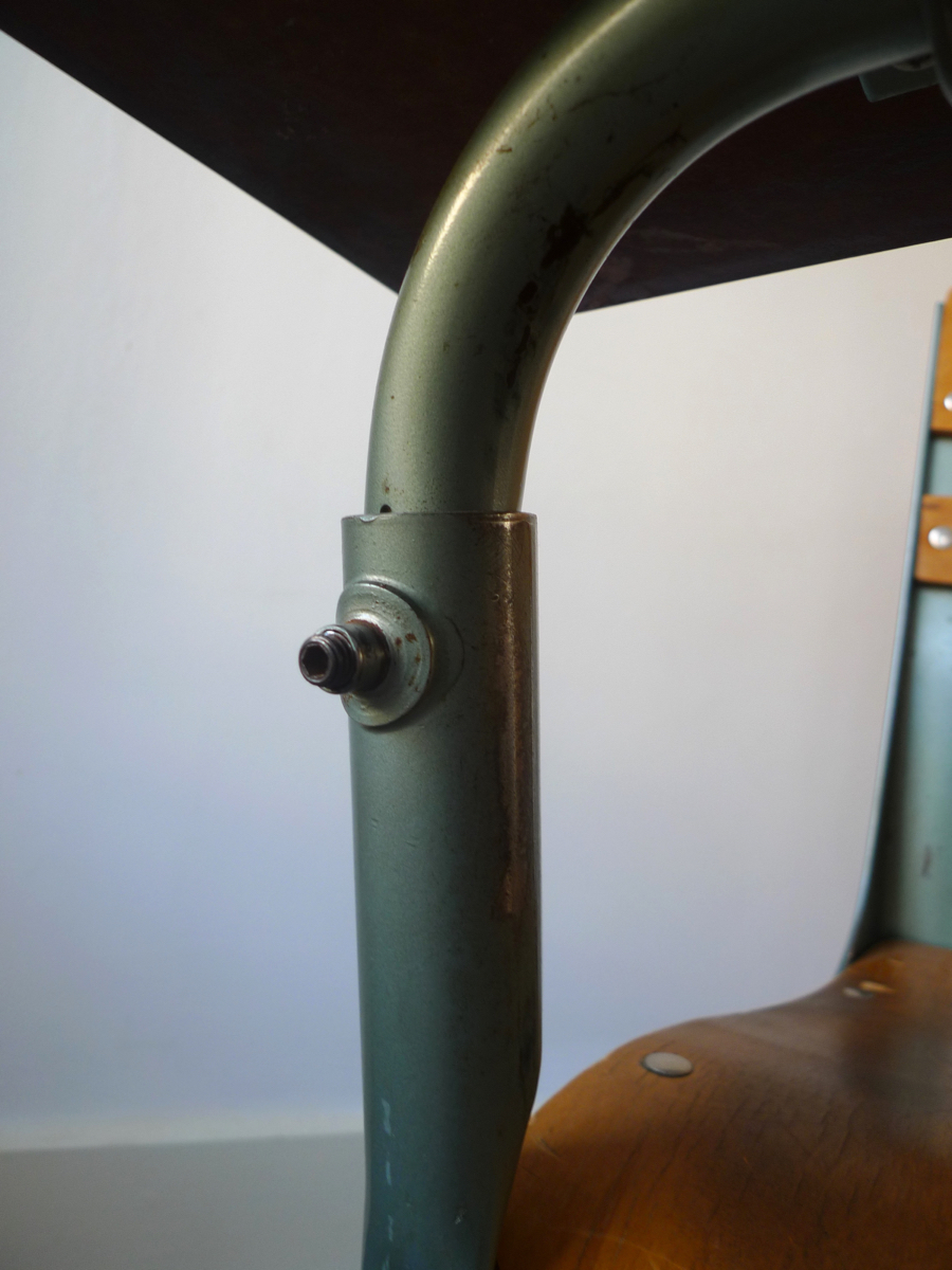 VINTAGE 50s “CRUSADER” CHAIR DESK by AMERICAN SEATING Co.