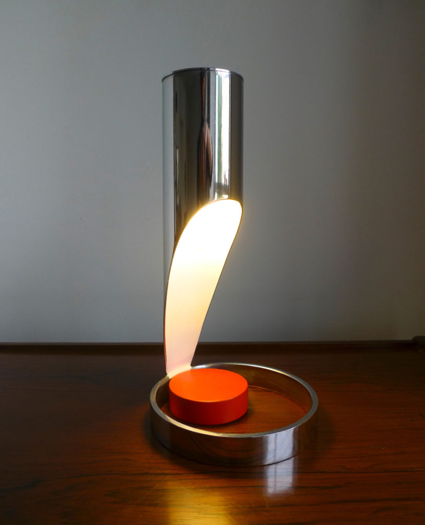 RARE ITALIAN MID-CENTURY ESPERIA TABLE LAMP, 1960s