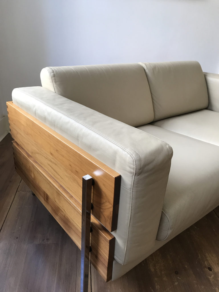 HABITAT ROBIN DAY "DAYS FORUM" 2 SEATER LEATHER SOFA