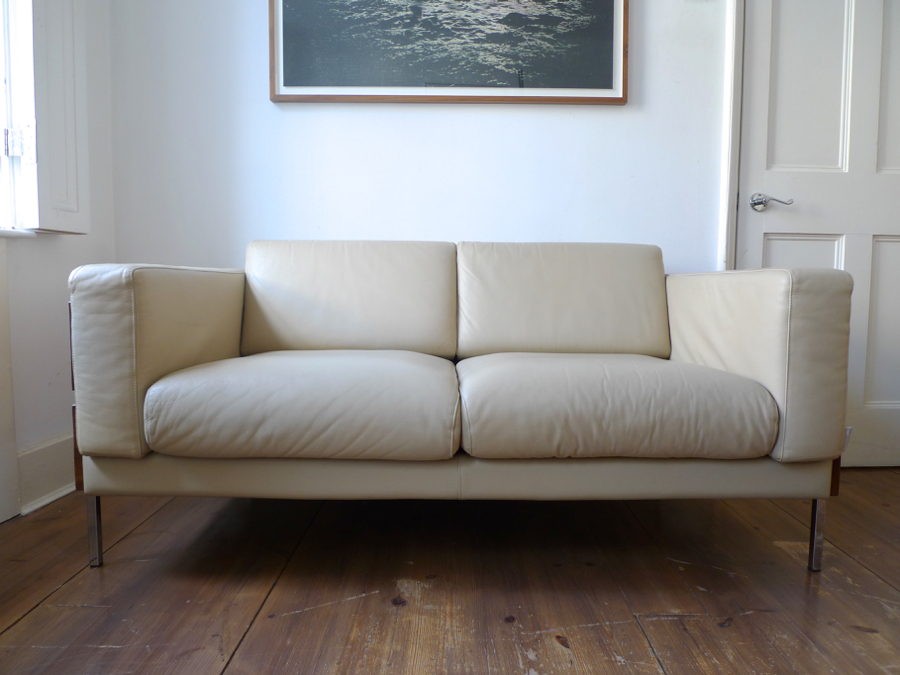 HABITAT ROBIN DAY "DAYS FORUM" 2 SEATER LEATHER SOFA