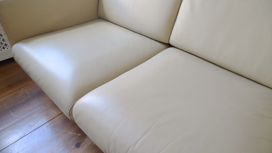 HABITAT ROBIN DAY "DAYS FORUM" 2 SEATER LEATHER SOFA
