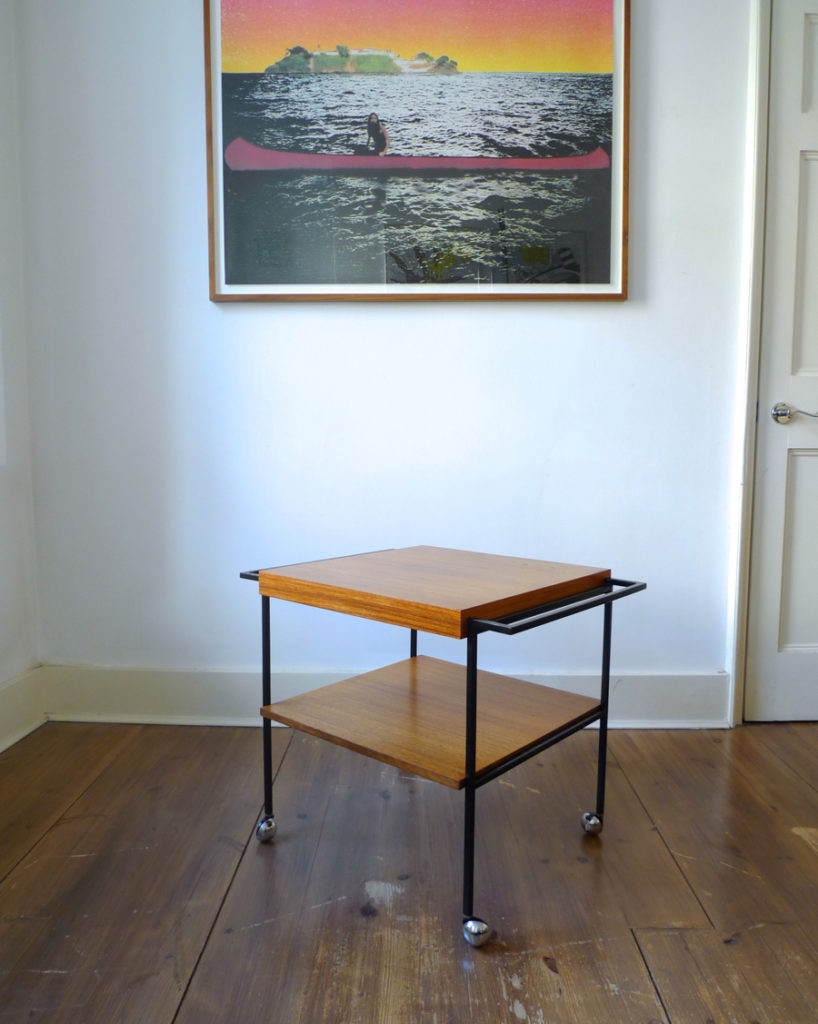 lovely mid-century Modernist drinks trolley / side table, circa 1960s