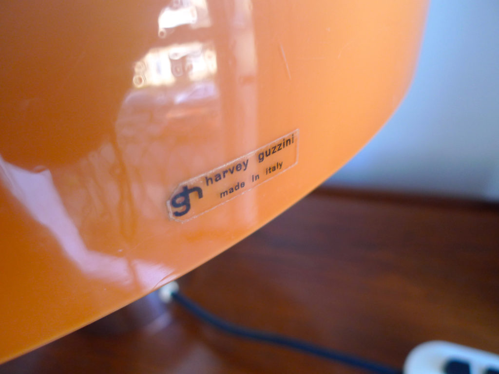 Harvey Guzzini 'BRUMBURY' Lamp by Luigi Massoni, 1969