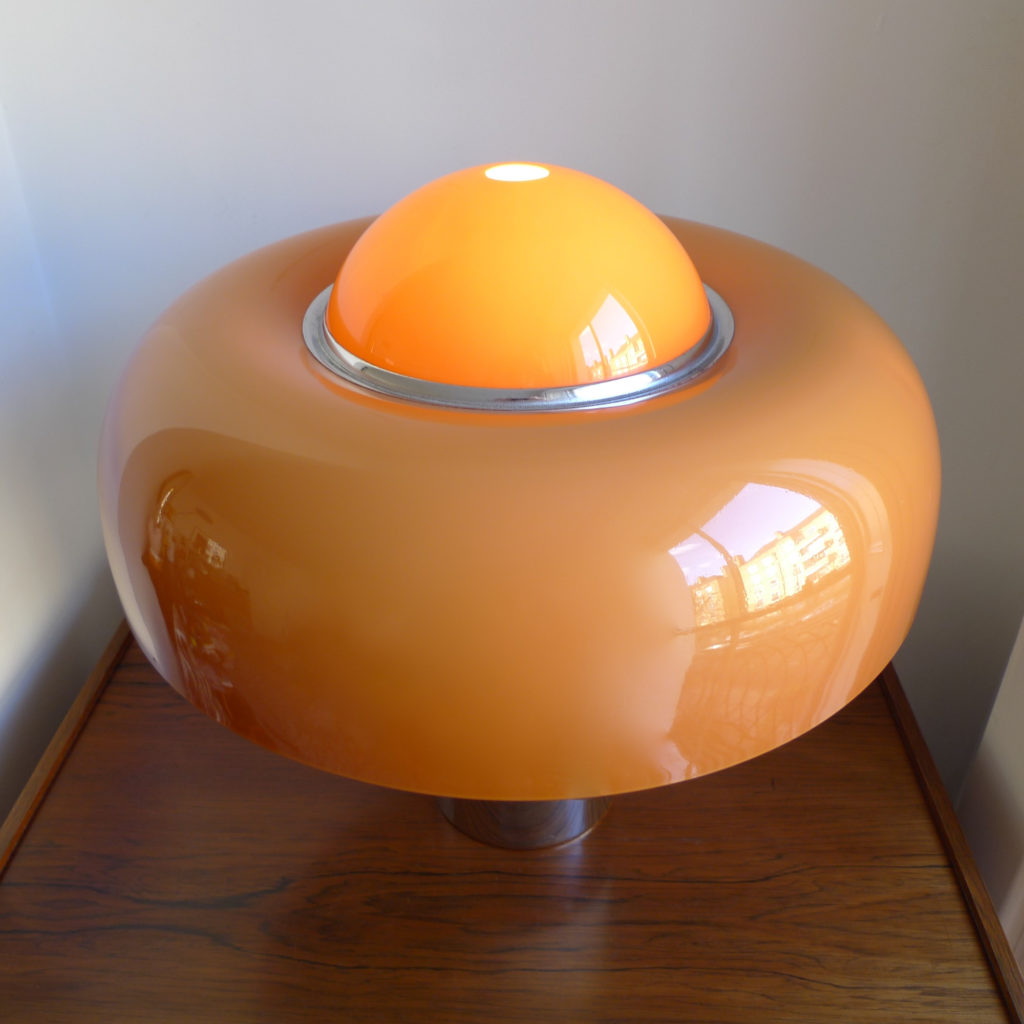 Harvey Guzzini 'BRUMBURY' Lamp by Luigi Massoni, 1969