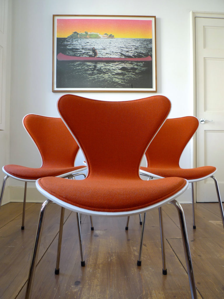 Set Of 4 Arne Jacobsen Series 7 Chairs For Fritz Hansen