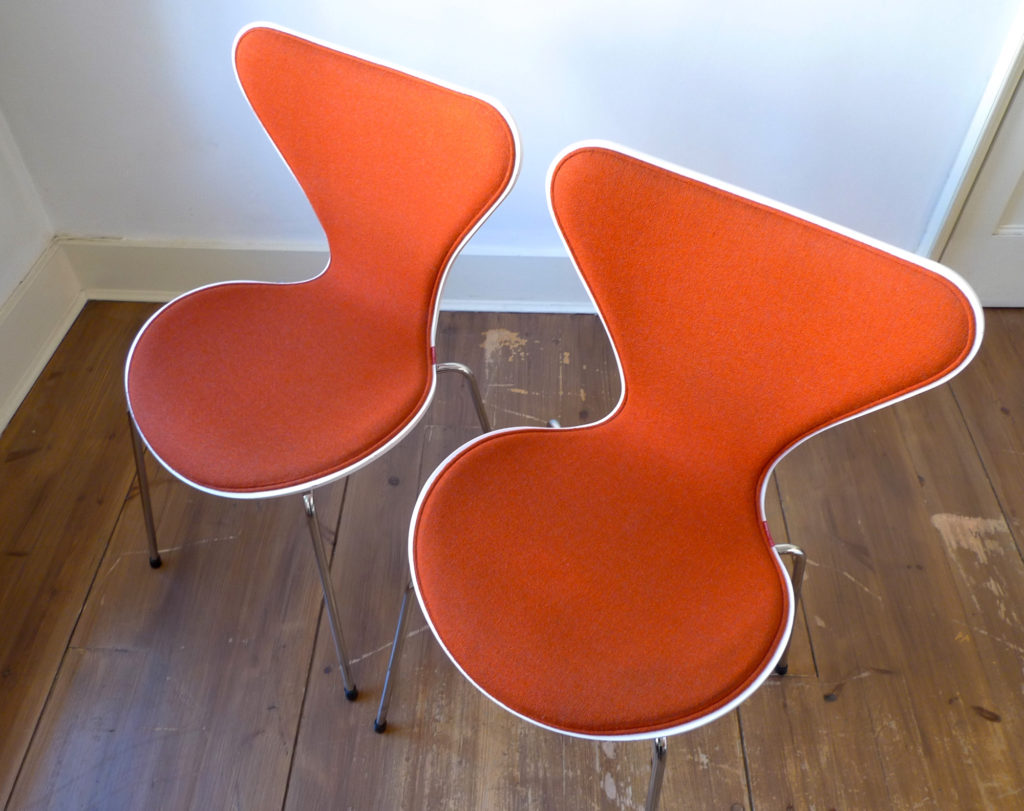 Set Of 4 Arne Jacobsen Series 7 Chairs For Fritz Hansen