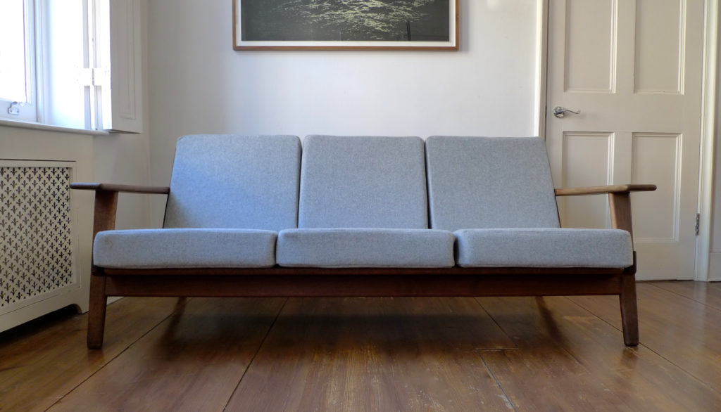Iconic Hans J. Wegner Model GE290 3 Seater Sofa by Getama, Danish 1950s