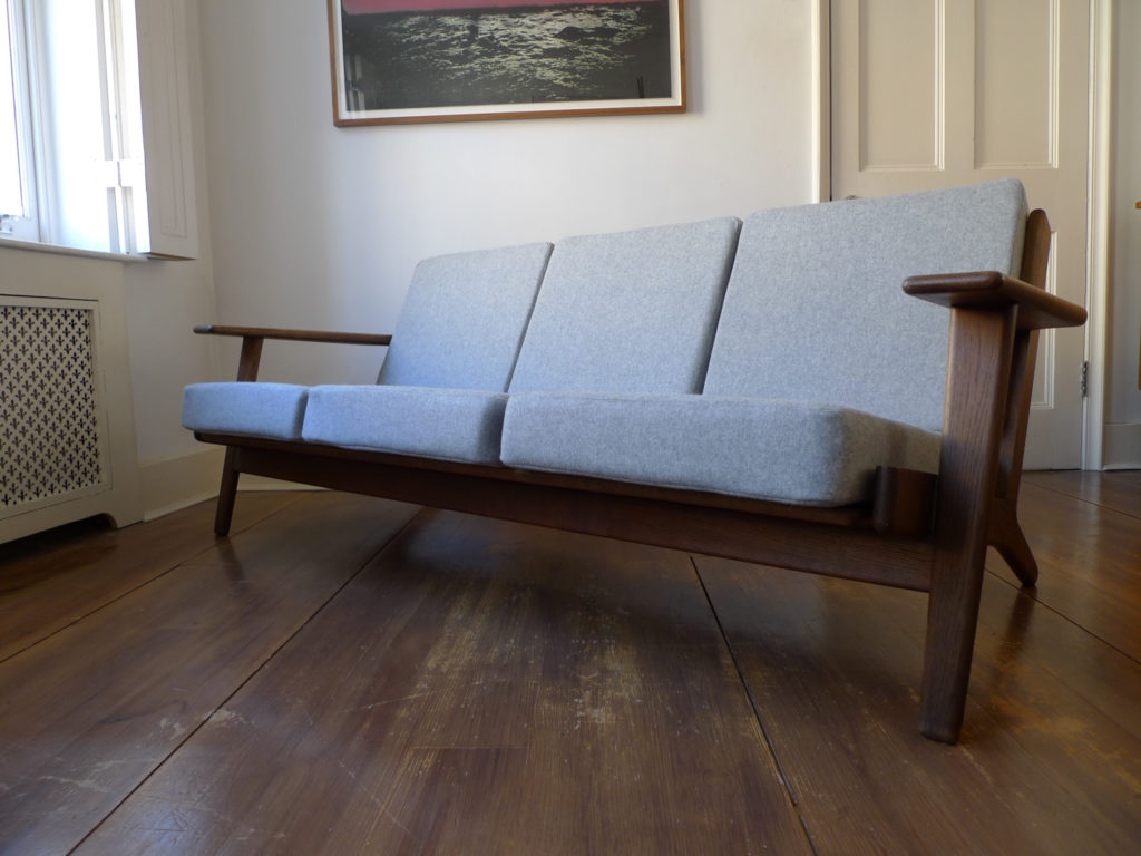 Iconic Hans J. Wegner Model GE290 3 Seater Sofa by Getama, Danish 1950s