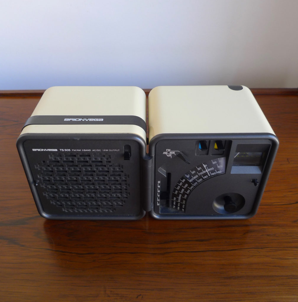 Marco Zanuso & Richard Sapper Space Age "Radio Cubo" Brionvega TS505 Radio 1970s