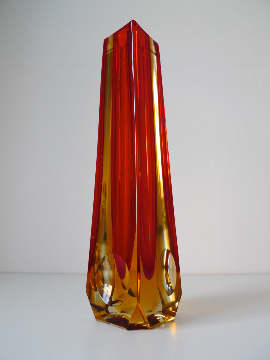 ADOLF MATURA vase for NOVÝ BOR glassworks, 1958. Bohemia / Czechoslavakia \ placecalledspace