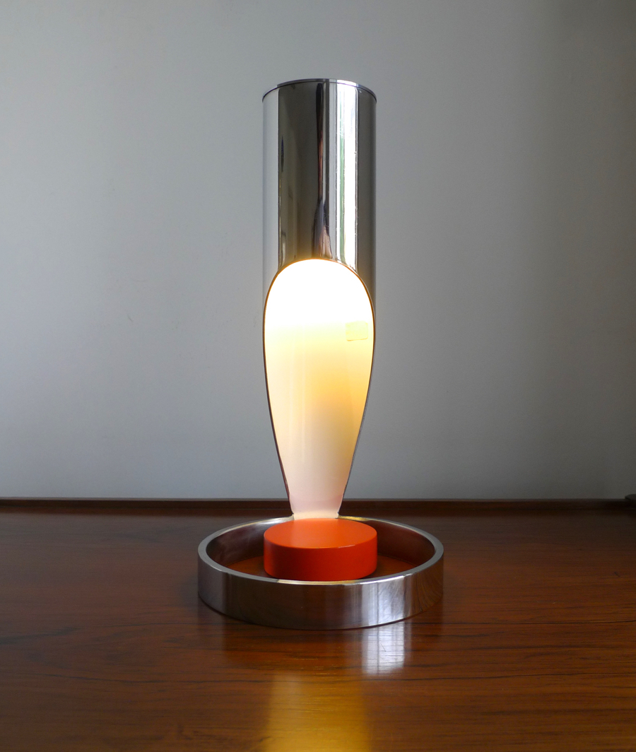 RARE ITALIAN MID-CENTURY ESPERIA TABLE LAMP, 1960s