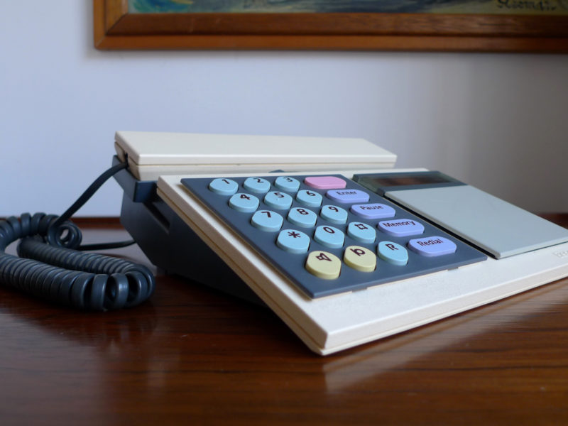 Postmodern Bang & Olufsen "Beocom 2000" Telephone by Henrik Sørig Thomsen, 1986